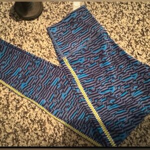 Aerie Blue and Gray Patterned Leggings